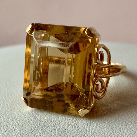 VINTAGE 14K YELLOW GOLD HUGE STEP EMERALD CUT CITRINE QUARTZ RING STATEMENT - Picture 7 of 16